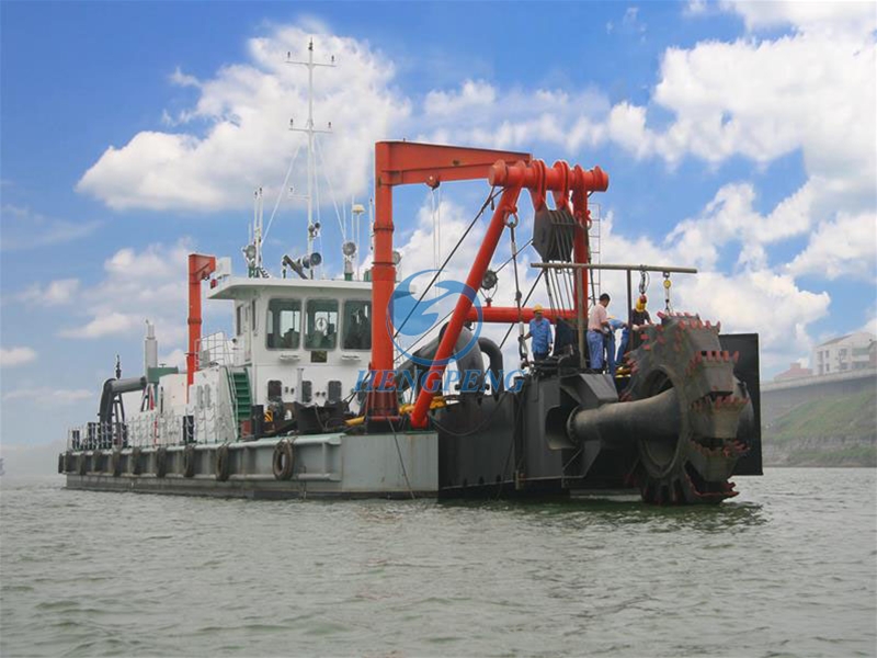 Large bucket wheel dredger