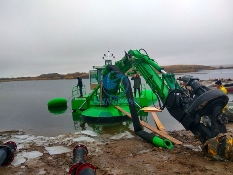 Amphibious Dredger