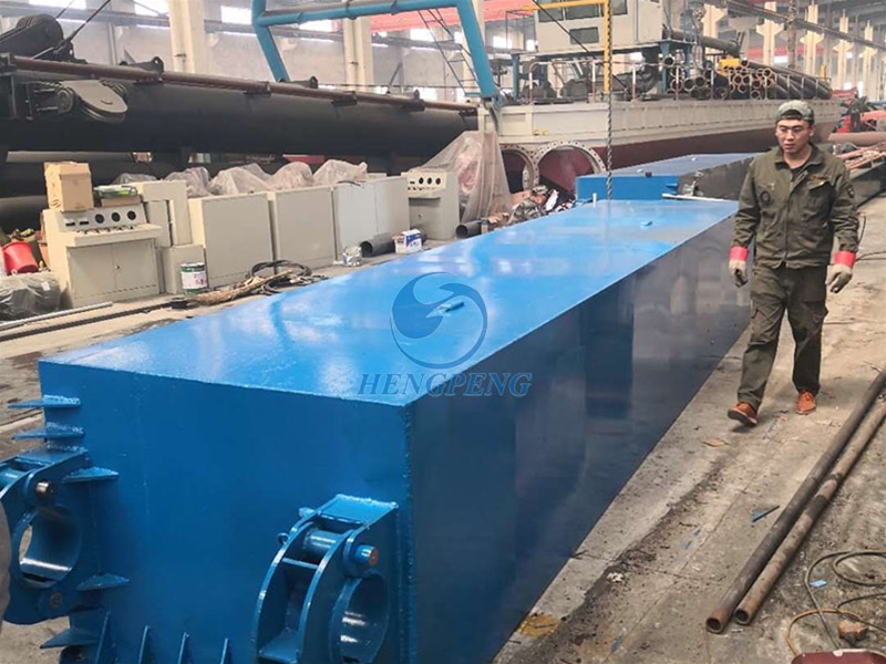 Small cutter suction dredger