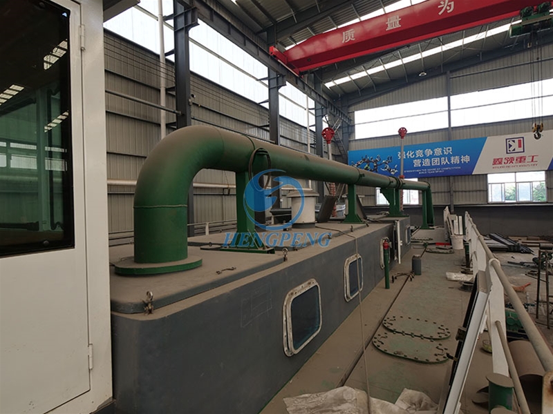 Small cutter suction dredger