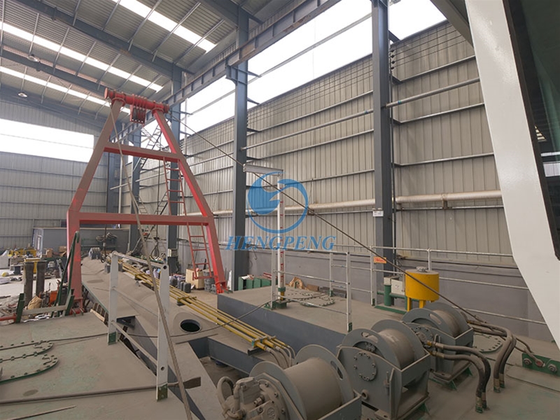 Small cutter suction dredger