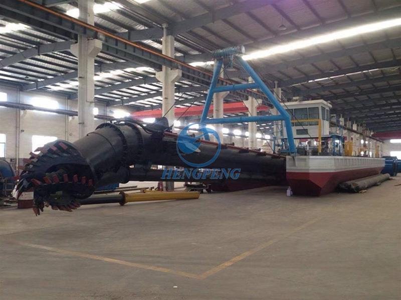 Medium cutter suction dredger