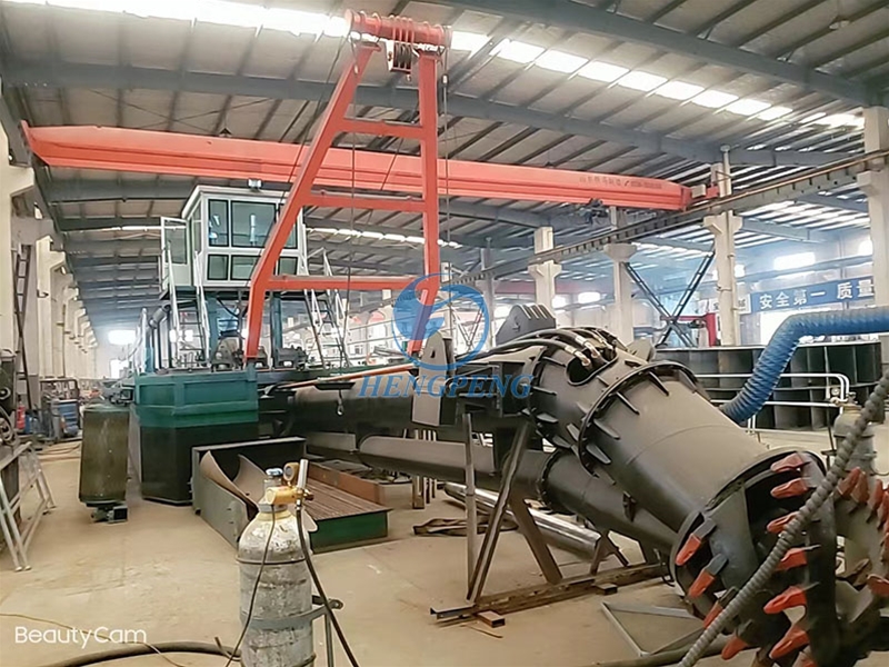 Medium cutter suction dredger