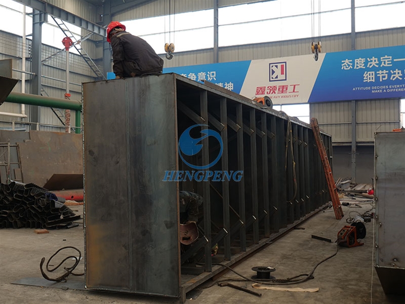 Medium cutter suction dredger