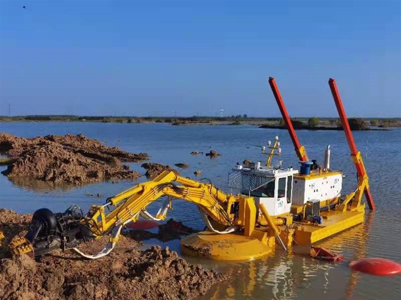 Water Plants Harvester Delivery to Uganda client 