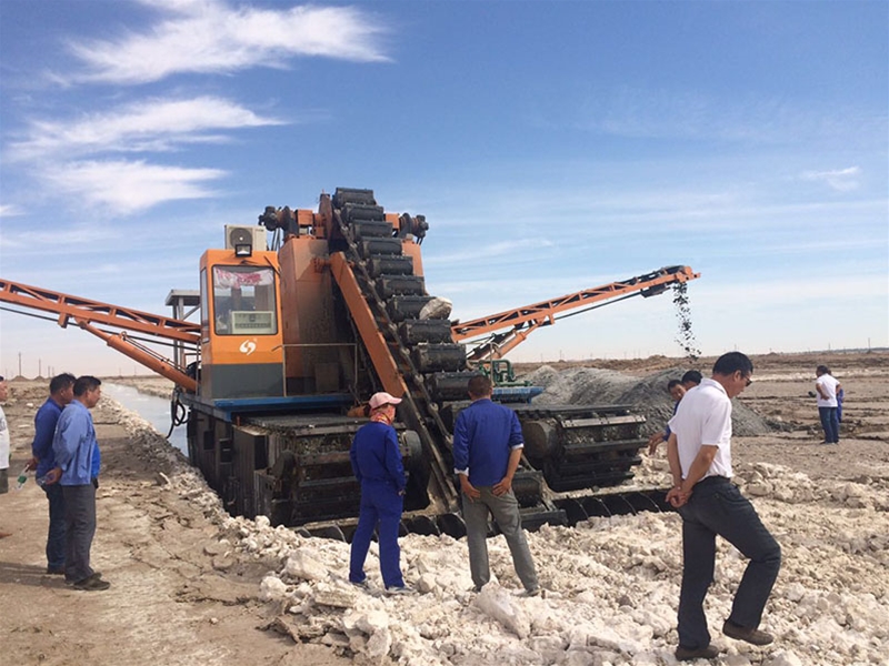 Salt Excavator Dredger